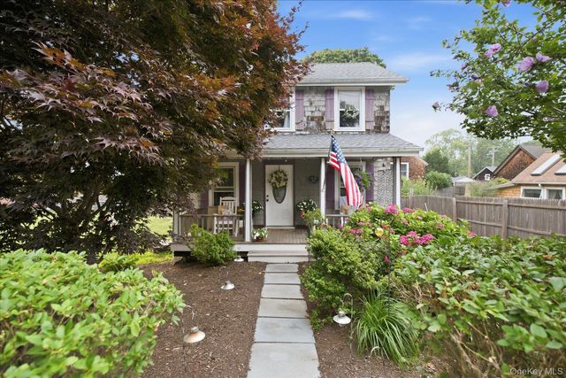 308 Monsell Place, Greenport, NY 11944
