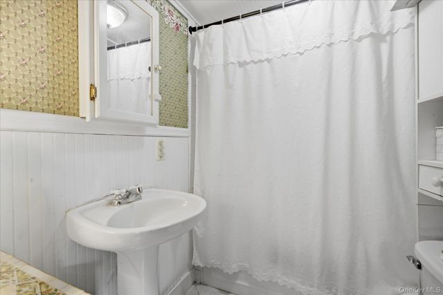 308 Monsell Place, Greenport, NY 11944