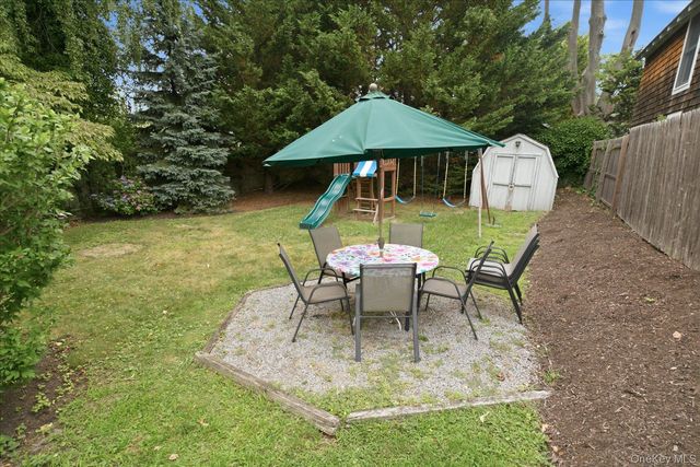 308 Monsell Place, Greenport, NY 11944
