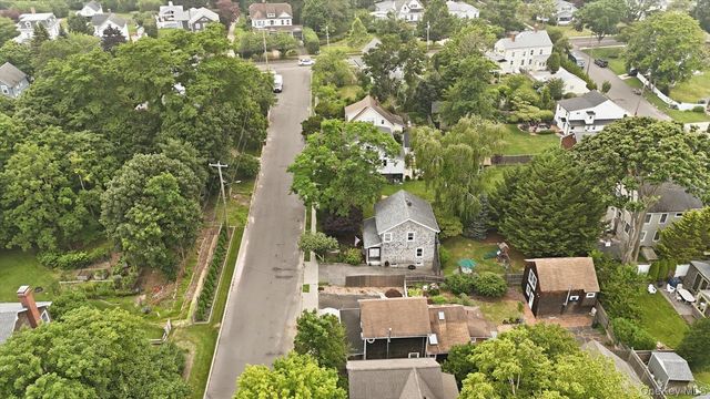 308 Monsell Place, Greenport, NY 11944