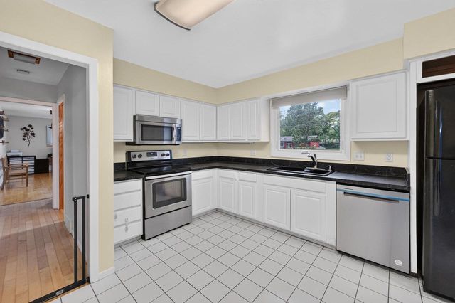 2206 Aspen Road, Madison, WI 53711