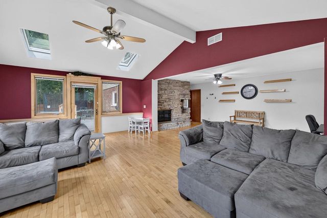 2206 Aspen Road, Madison, WI 53711
