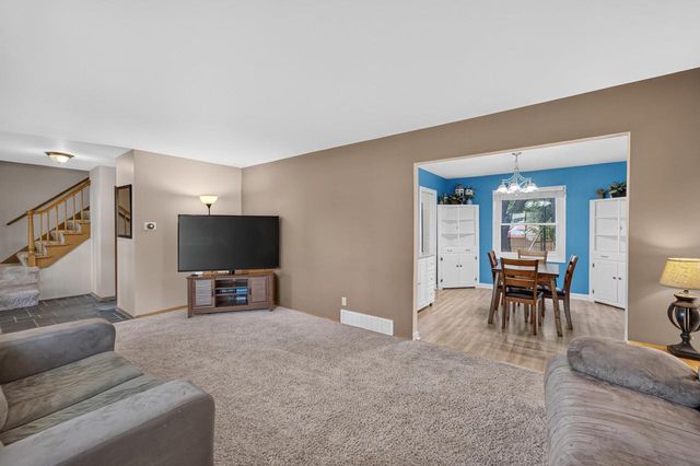 2206 Aspen Road, Madison, WI 53711