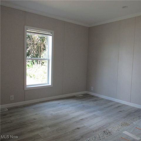 3785 S Main Street, Akron, OH 44319