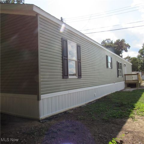 3785 S Main Street, Akron, OH 44319