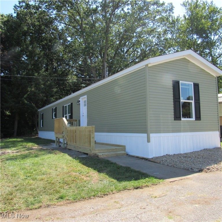 3785 S Main Street, Akron, OH 44319