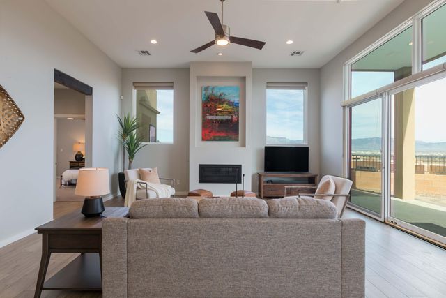 55 Mill Road NW, Albuquerque, NM 87120