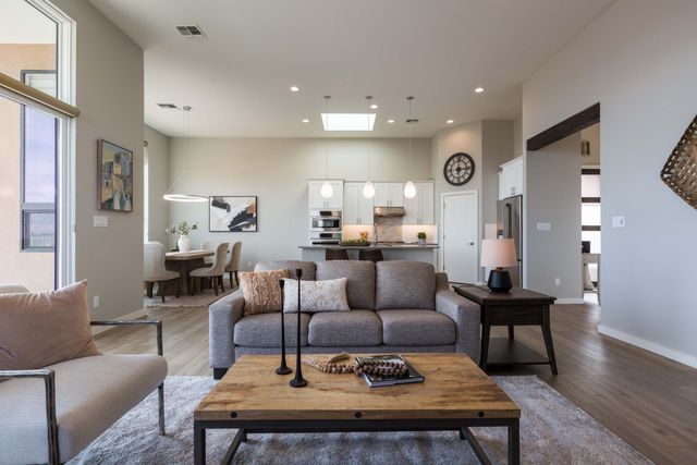 55 Mill Road NW, Albuquerque, NM 87120