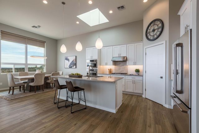 55 Mill Road NW, Albuquerque, NM 87120