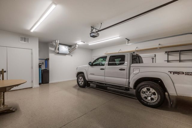 55 Mill Road NW, Albuquerque, NM 87120