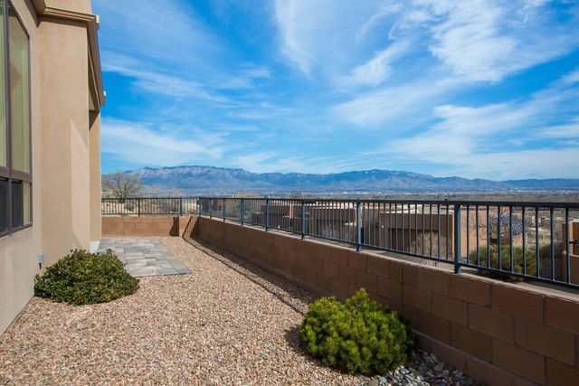 55 Mill Road NW, Albuquerque, NM 87120