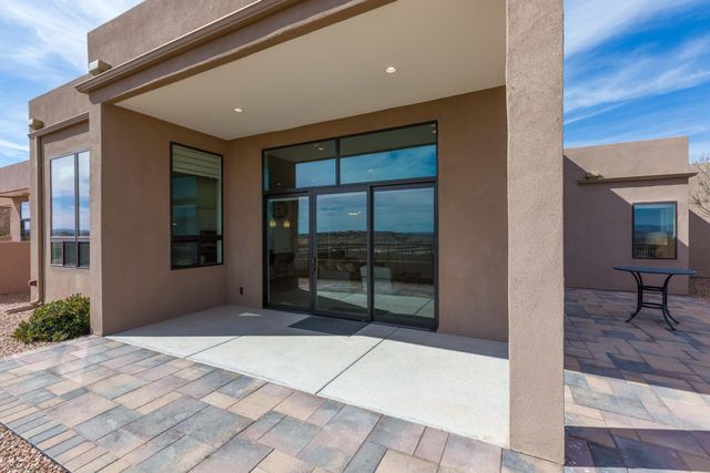 55 Mill Road NW, Albuquerque, NM 87120