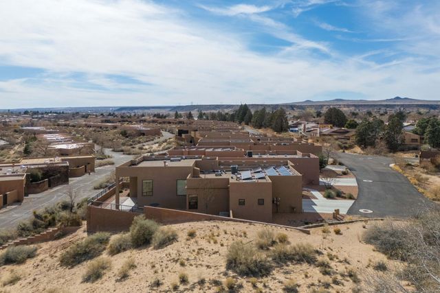 55 Mill Road NW, Albuquerque, NM 87120