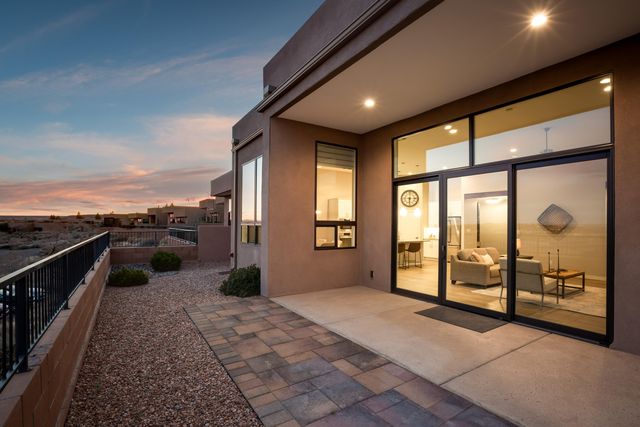 55 Mill Road NW, Albuquerque, NM 87120