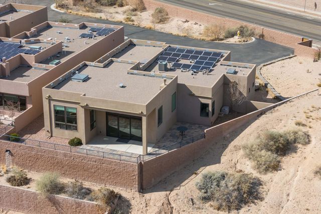 55 Mill Road NW, Albuquerque, NM 87120