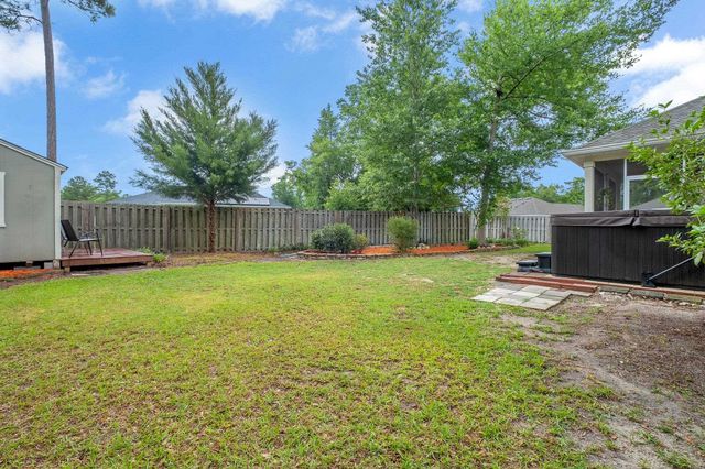 227 Linzy Store Road, Crawfordville, FL 32327