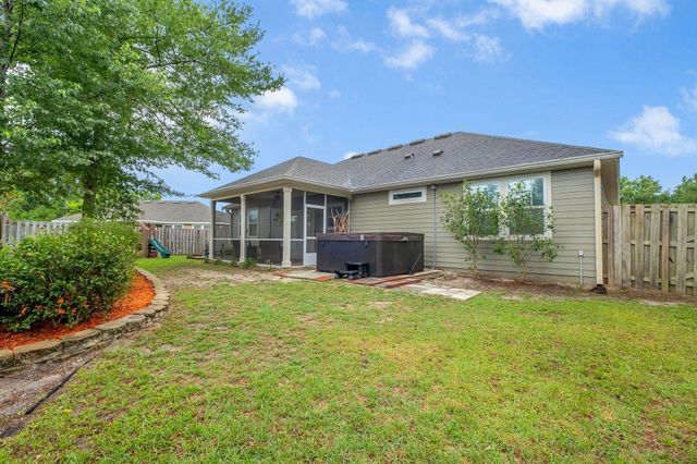 227 Linzy Store Road, Crawfordville, FL 32327