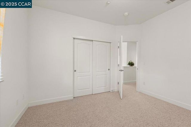 2003 De Anza Ln, Hercules, CA 94547