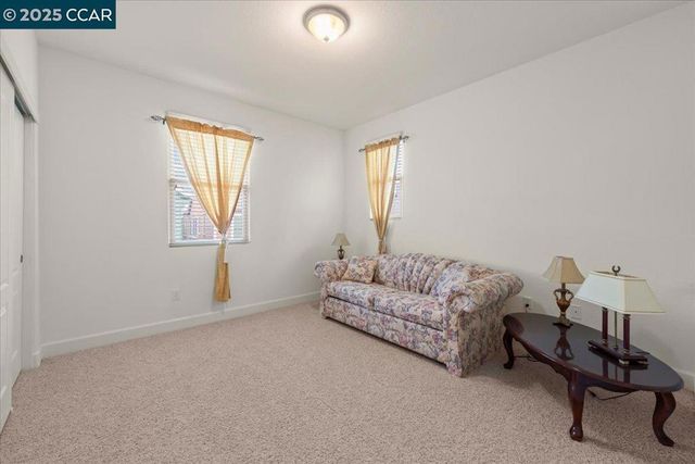 2003 De Anza Ln, Hercules, CA 94547
