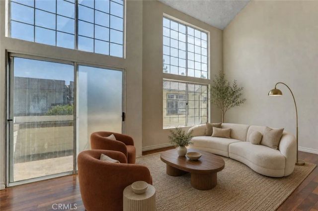 11150 Glenoaks 294, Pacoima, CA 91331