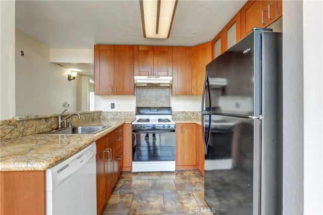 11150 Glenoaks 294, Pacoima, CA 91331