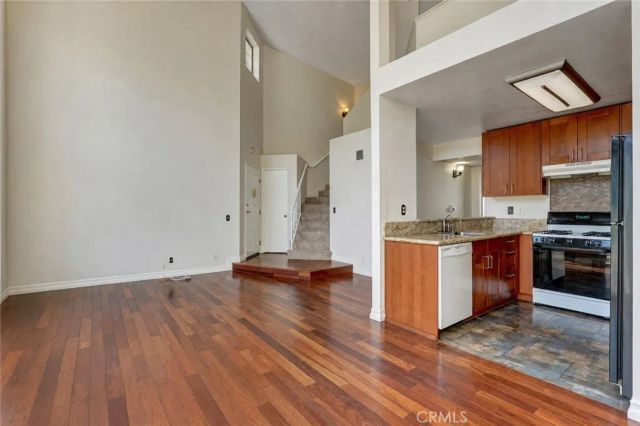 11150 Glenoaks 294, Pacoima, CA 91331