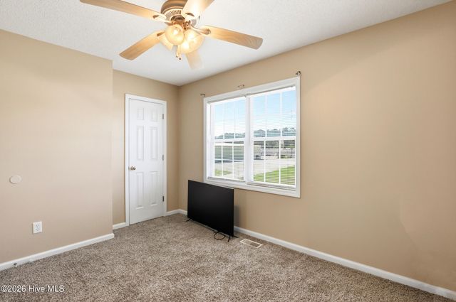 110 Cornerstone Place, Jacksonville, NC 28546