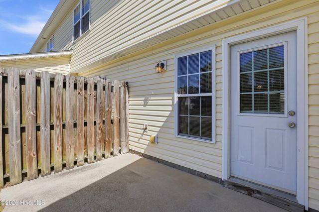 110 Cornerstone Place, Jacksonville, NC 28546