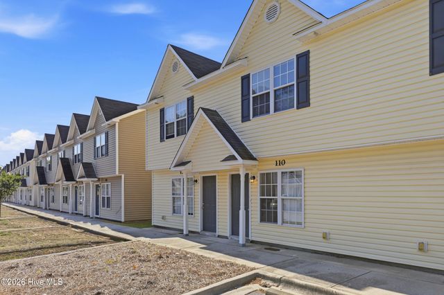 110 Cornerstone Place, Jacksonville, NC 28546