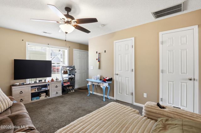 110 Cornerstone Place, Jacksonville, NC 28546