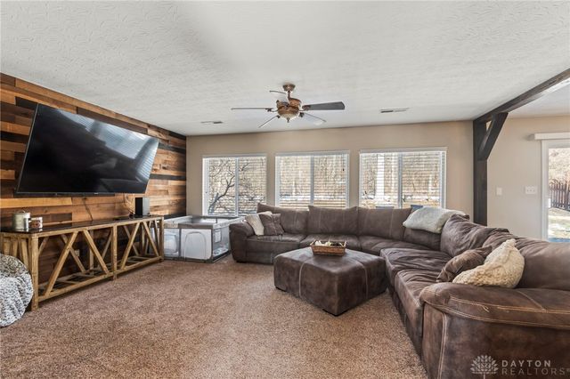 376 N Church Drive, Lebanon, OH 45036