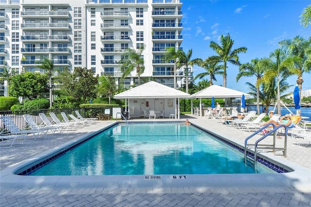 6205 Bay Club Drive 3, Fort Lauderdale, FL 33308