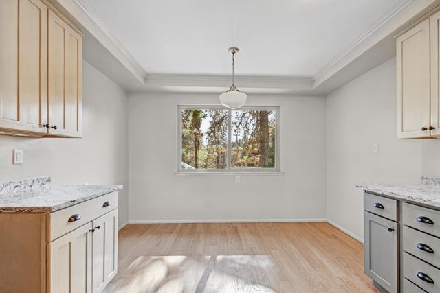 935 Whispering Pines Rd, Colfax, CA 95713
