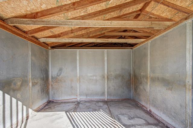 935 Whispering Pines Rd, Colfax, CA 95713