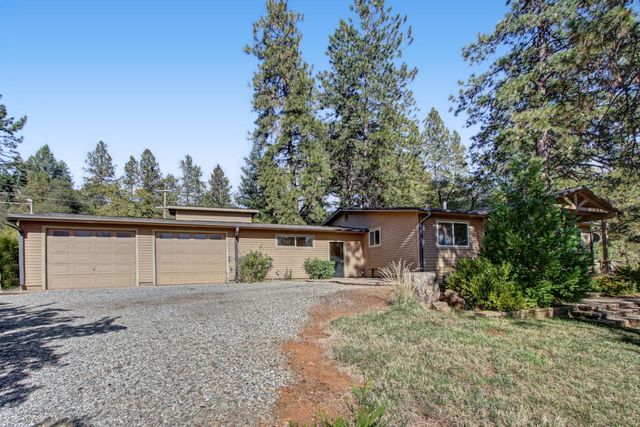 935 Whispering Pines Rd, Colfax, CA 95713