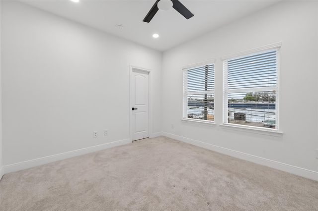 6626 Highrock Road, Houston, TX 77092