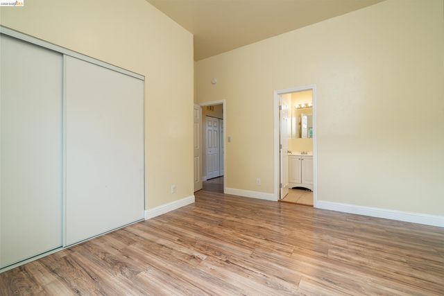 5418 Telegraph Ave, Oakland, CA 94609