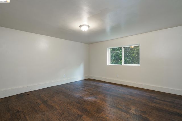 5418 Telegraph Ave, Oakland, CA 94609