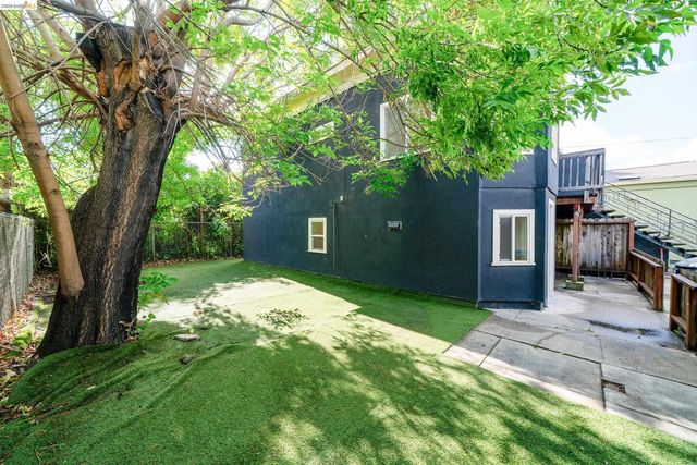 5418 Telegraph Ave, Oakland, CA 94609