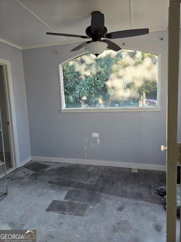 136 Rue Fontaine, Lithonia, GA 30038