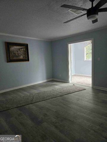 136 Rue Fontaine, Lithonia, GA 30038