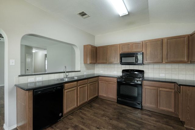2824 Bluffstone DR, Round Rock, TX 78665