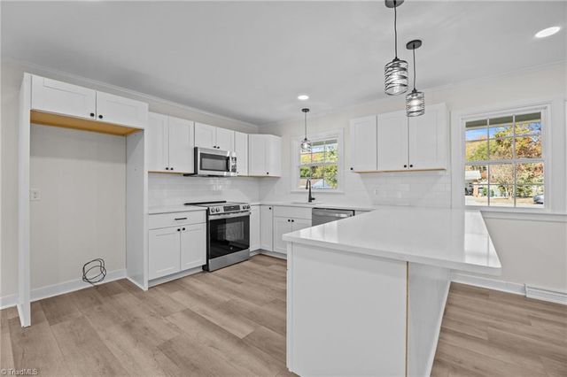 712 Diana Drive, Thomasville, NC 27360