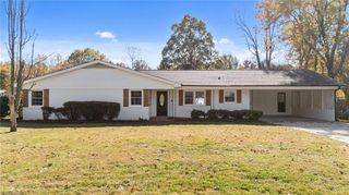 712 Diana Drive, Thomasville, NC 27360