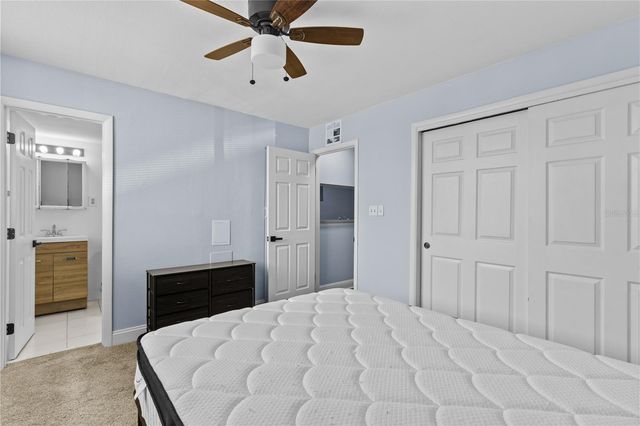 1301 S HOWARD AVENUE B18, Tampa, FL 33606