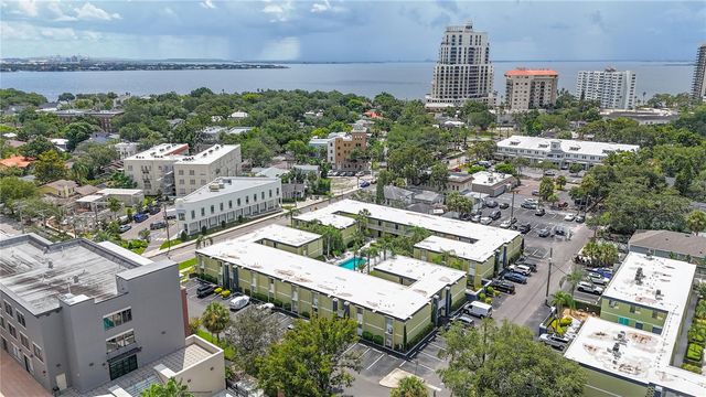 1301 S HOWARD AVENUE B18, Tampa, FL 33606