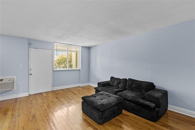 1301 S HOWARD AVENUE B18, Tampa, FL 33606