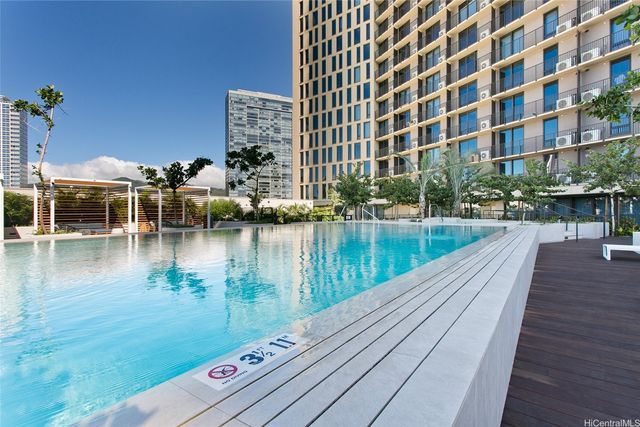 987 Queen Street 2516, Honolulu, HI 96814