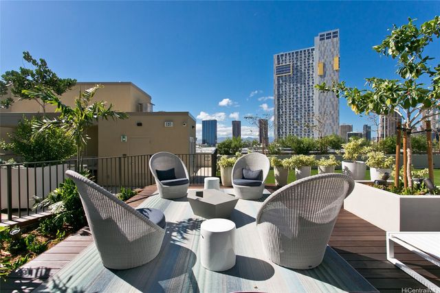 987 Queen Street 2516, Honolulu, HI 96814