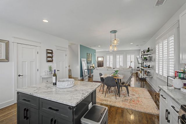 803 Lancaster Way, Nashville, TN 37212